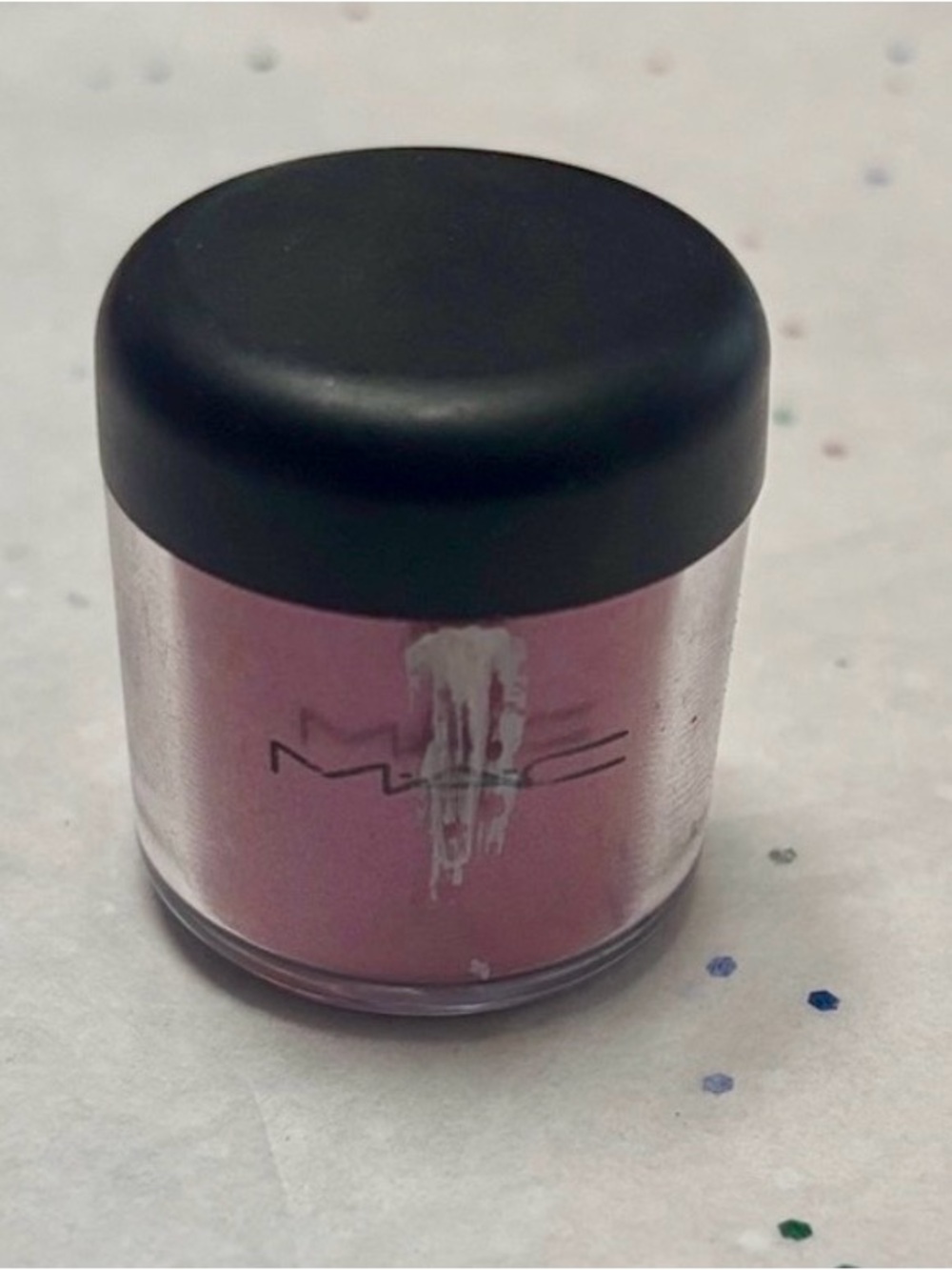 “Accent Red” MAC Pigment discontinued NWOB